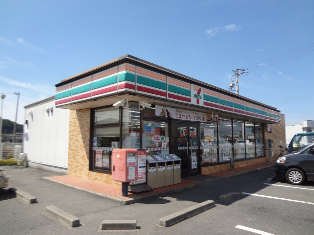 コンビニ　セブンイレブン東金田間店（コンビニ）まで705m