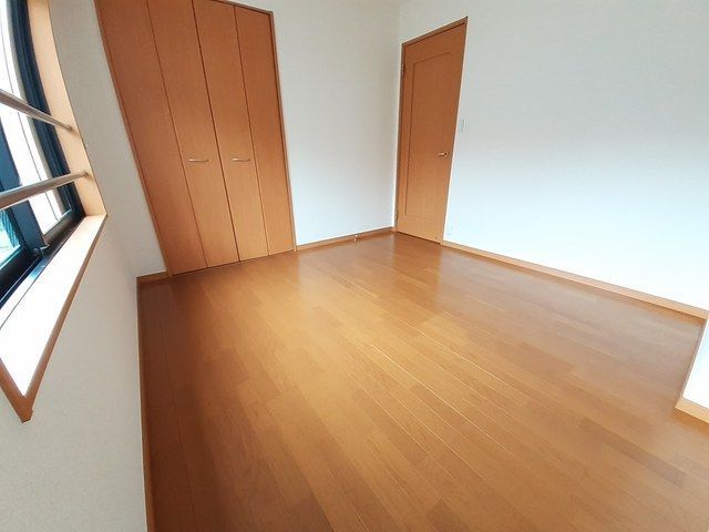 その他部屋・スペース　6帖あります