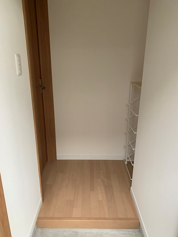 玄関　※別室参考写真※