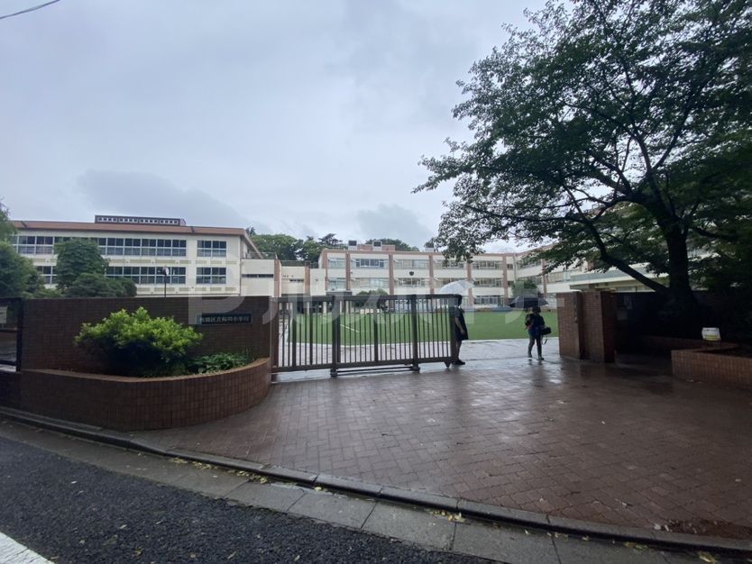 小学校　桜川小学校（小学校）まで380m