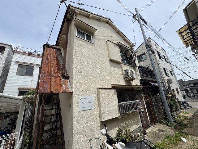 建物外観　落ち着いた雰囲気の外観です
