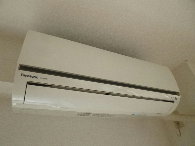 その他設備　エアコン※他号室の参考写真となります。