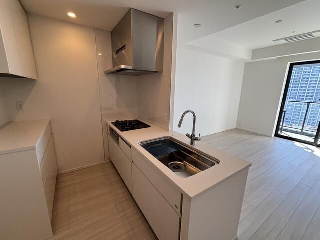 キッチン　別タイプ部屋　参考写真です