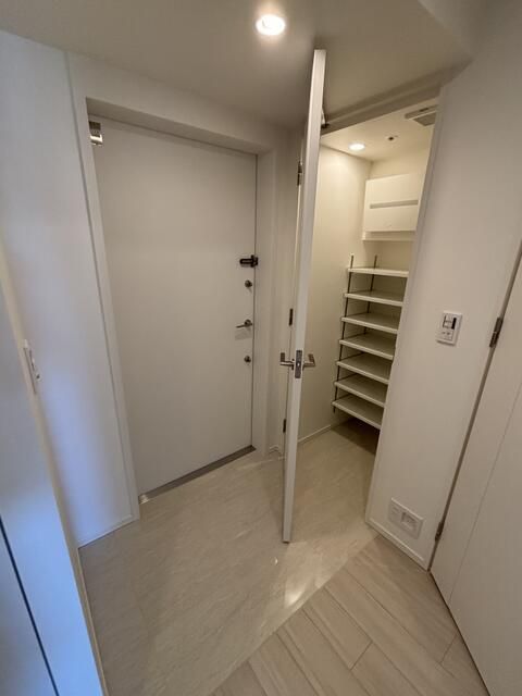 収納　別タイプ部屋　参考写真です