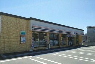 コンビニ　セブンイレブン旭川東警察署前店（コンビニ）まで400m