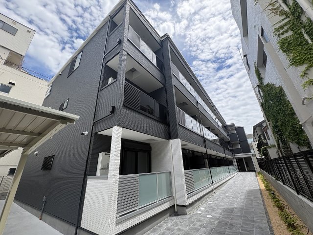 建物外観　落ち着いた雰囲気の外観です