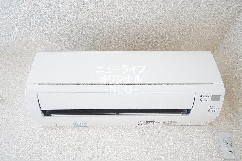 その他設備　快適な暮らしに欠かせないエアコン付☆