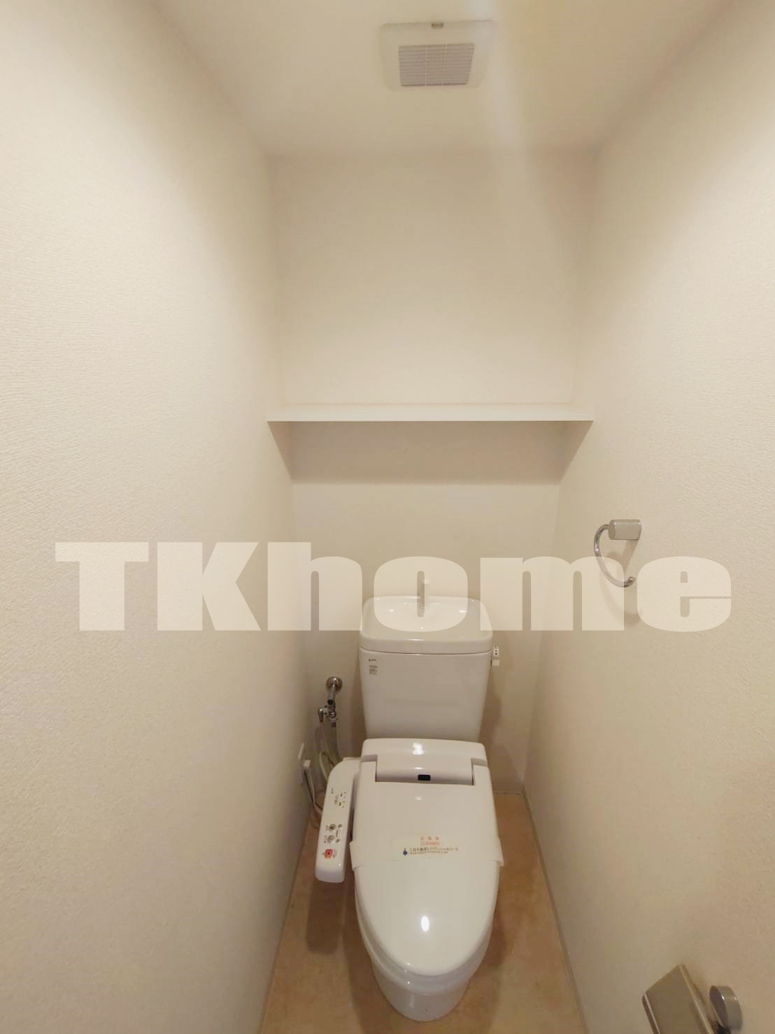 トイレ　ウォシュレット完備