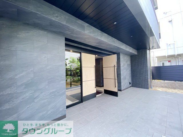 エントランス　エントランス