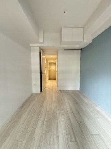セレニテ谷町四丁目アリエの居間写真