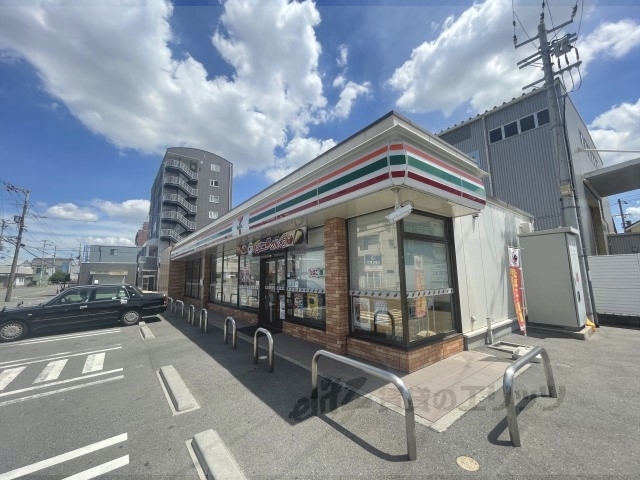 コンビニ　セブンイレブン東大阪渋川町店（コンビニ）まで1300m