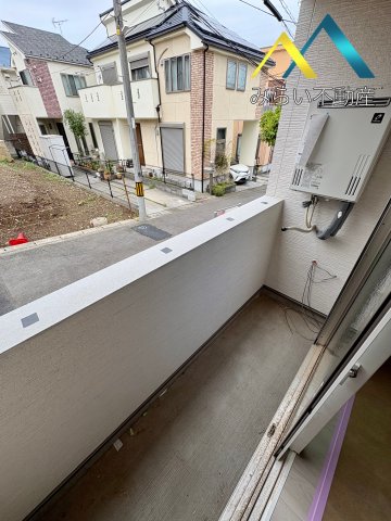バルコニー　自社撮影写真　建築中
