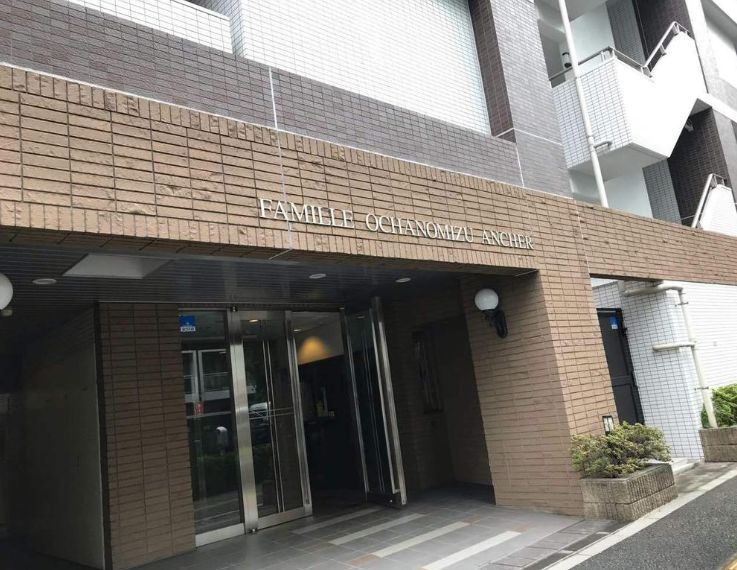 エントランス
