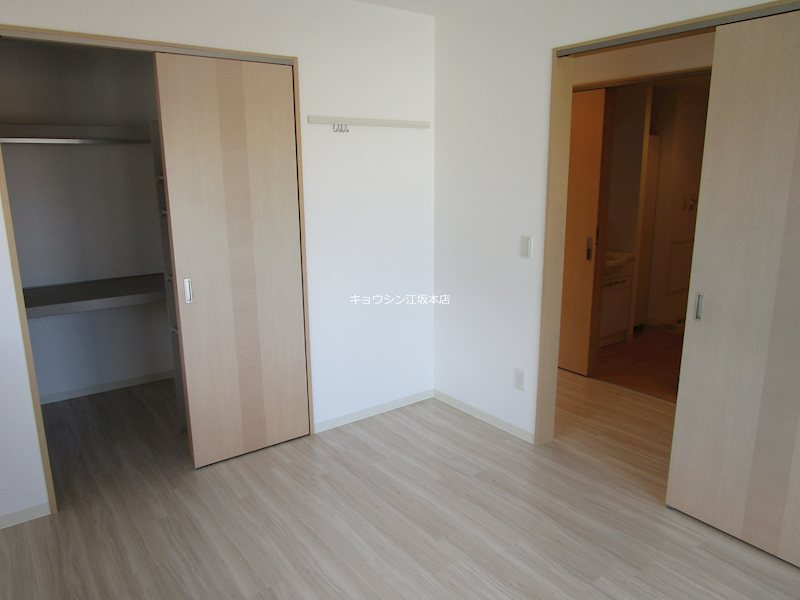 その他部屋・スペース　角部屋で日当たりも良好