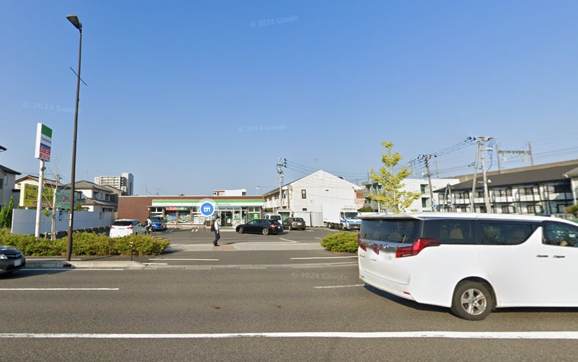 コンビニ　ファミリーマート新潟天神尾一丁目店（コンビニ）まで434m