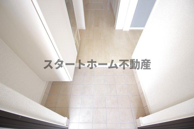玄関　落ち着いた玄関です