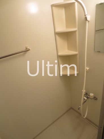 バス・シャワールーム　別の部屋の写真