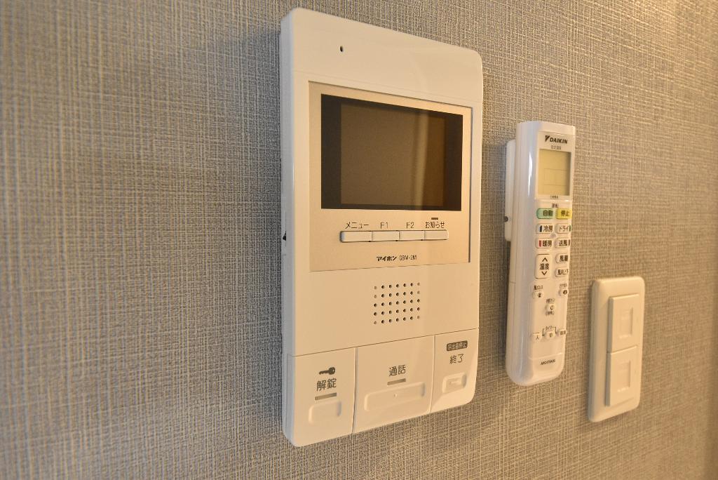 セキュリティ　カメラ付インターホン