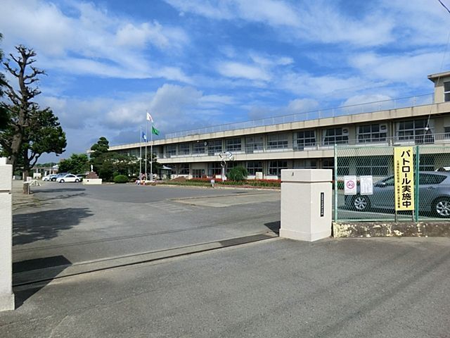 小学校　土浦市立荒川沖小学校（小学校）まで1000m