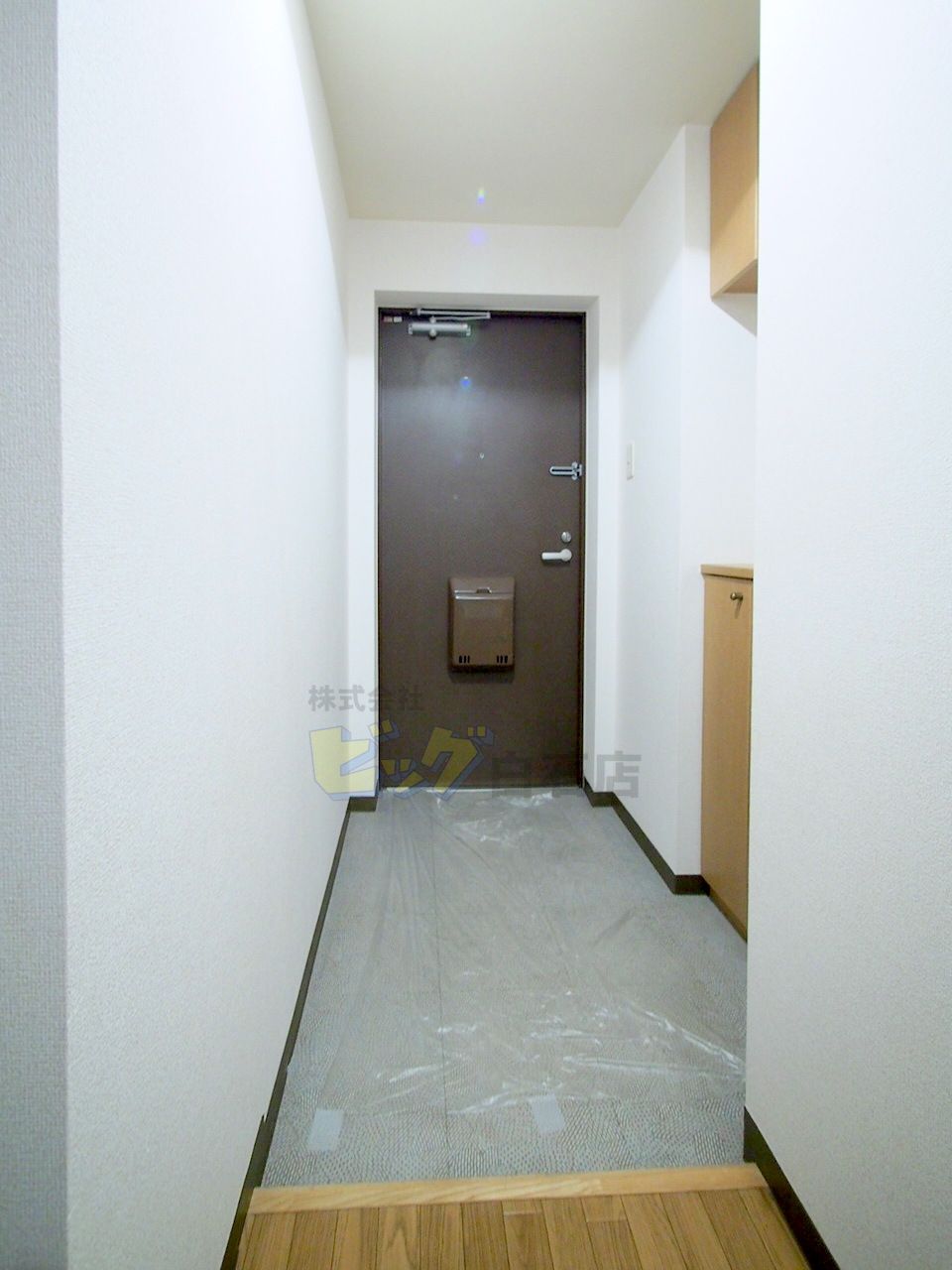 玄関　広々とした玄関です♪