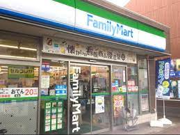 コンビニ　ファミリーマート 名古屋浅間町店（コンビニ）まで445m