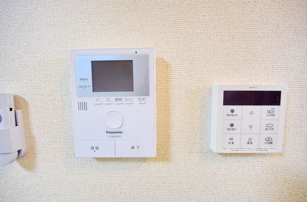 セキュリティ　モニタ付インターホン