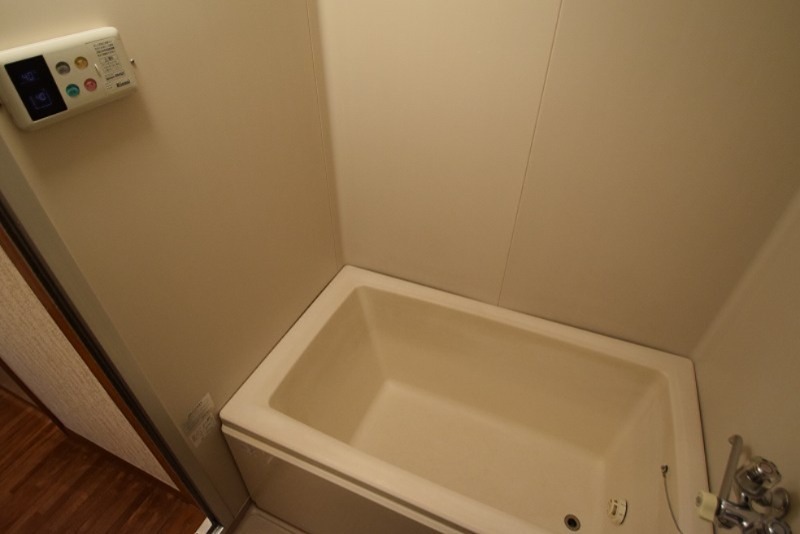 バス・シャワールーム　反転別部屋参考写真