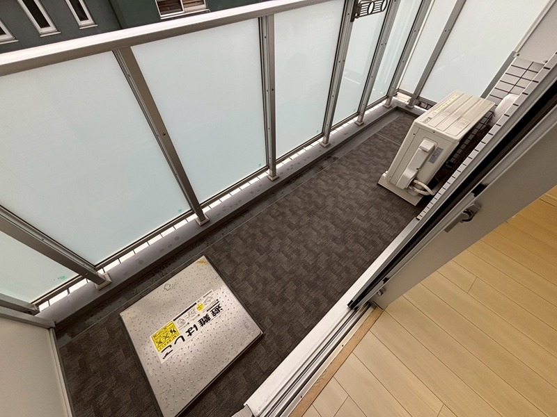 バルコニー　同シリーズ別部屋