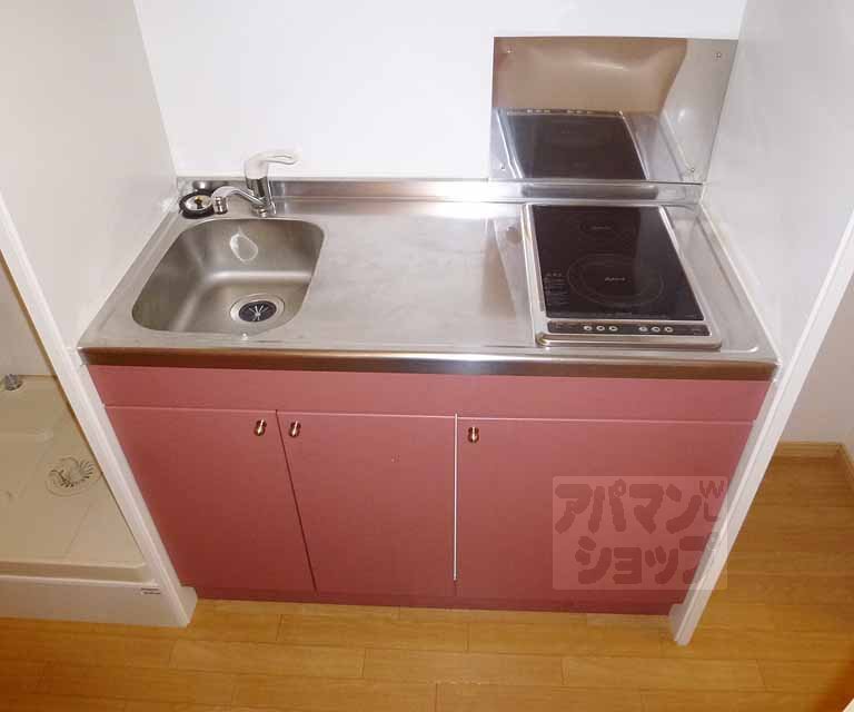 レオパレス三井田IIのキッチン写真