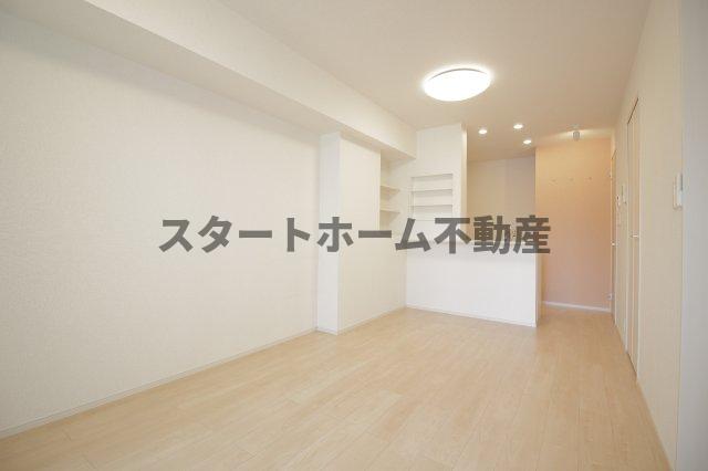 居室・リビング　居間です