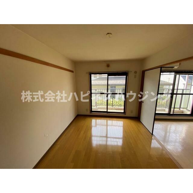 居室・リビング　※同物件の他部屋写真です。現況優先