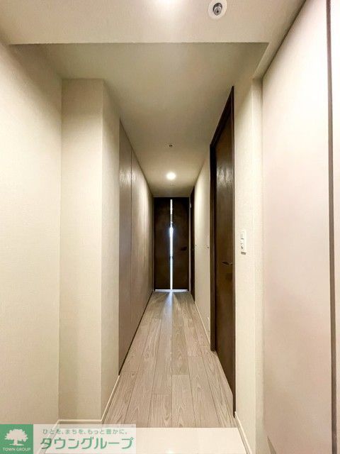 玄関　※写真は同タイプ住戸です。