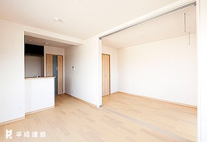 居室・リビング　リビング