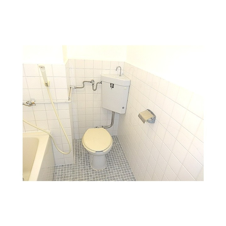 トイレ　小綺麗にしています！