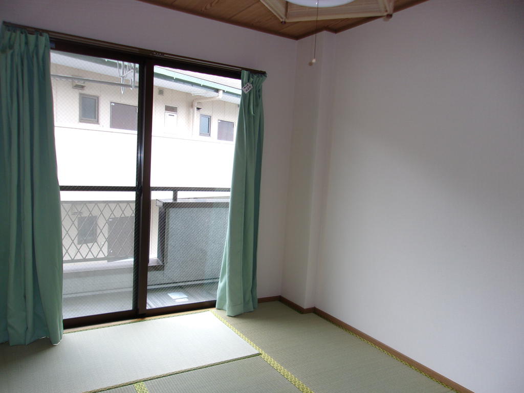 マンションWAKIの内装写真