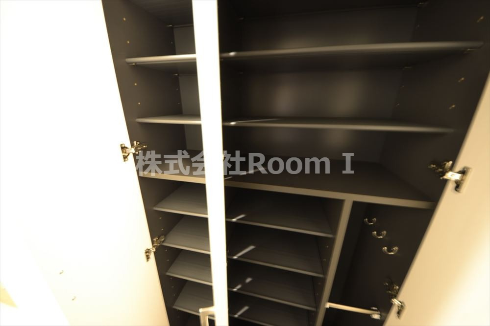 玄関　きれいな玄関ですシューズインクローゼット