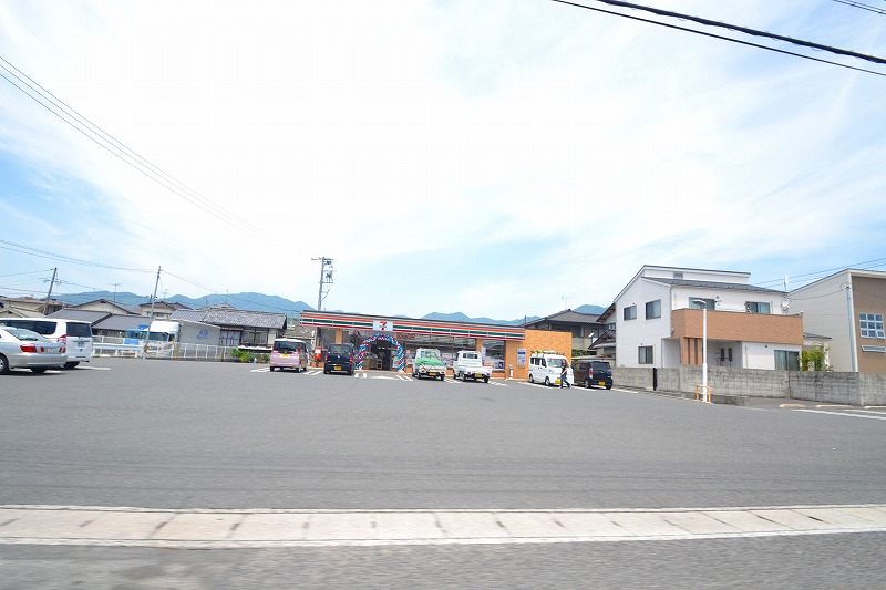 コンビニ　セブンイレブン広島串戸港店（コンビニ）まで273m