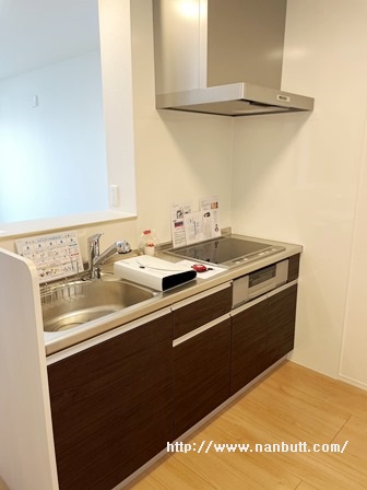 キッチン　カウンターシステムキッチン