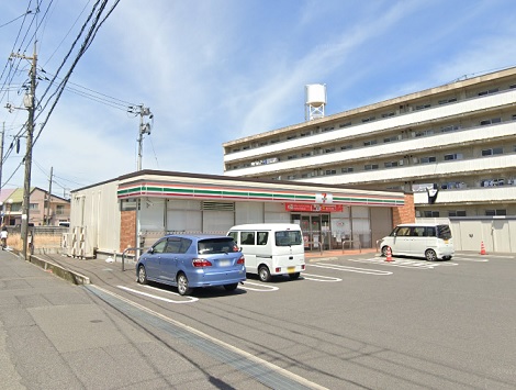 コンビニ　セブンイレブン福山本庄町中4丁目店（コンビニ）まで302m