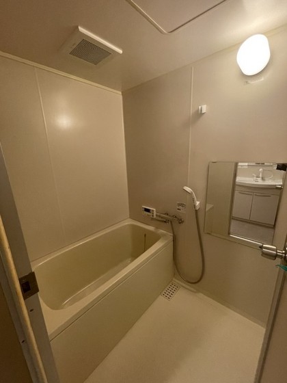 バス・シャワールーム　※他号室の写真です