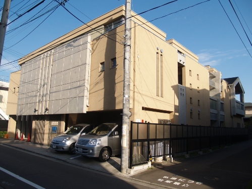 仙台市青葉区土樋のマンションの建物外観