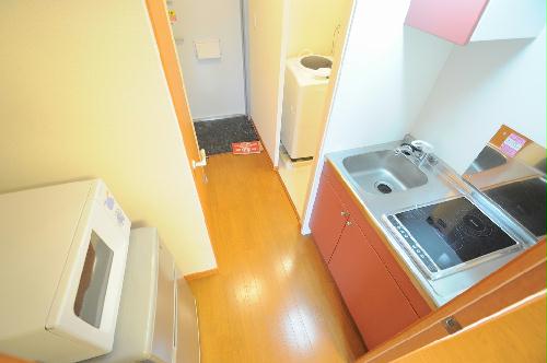 玄関　実際のお部屋と異なる場合がございます。