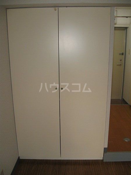 【名古屋市西区市場木町のマンションの収納】