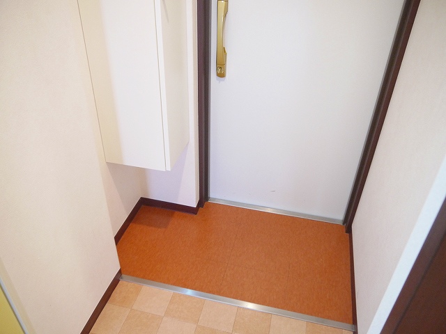 玄関　シンプルで使いやすい玄関です