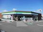 コンビニ　ファミリーマート 松阪駅部田店（コンビニ）まで245m