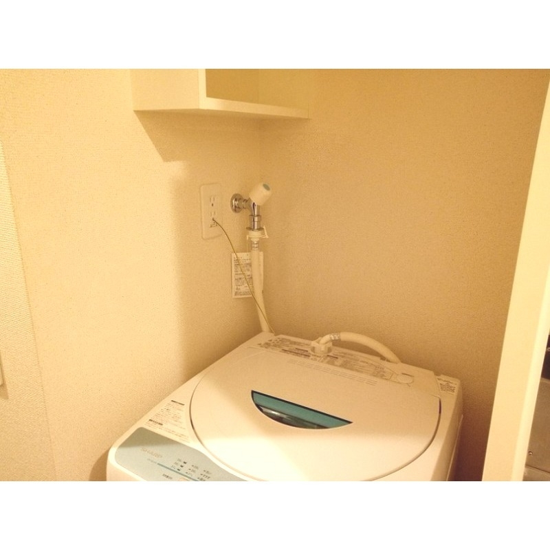 玄関　洗濯機※実際の仕様と異なる場合は、現況優先致します。