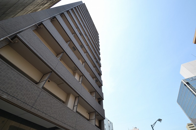 広島市中区富士見町のマンションの建物外観