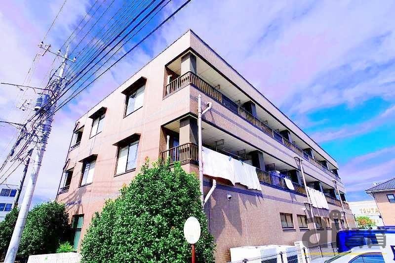 所沢市東所沢和田のマンションの建物外観