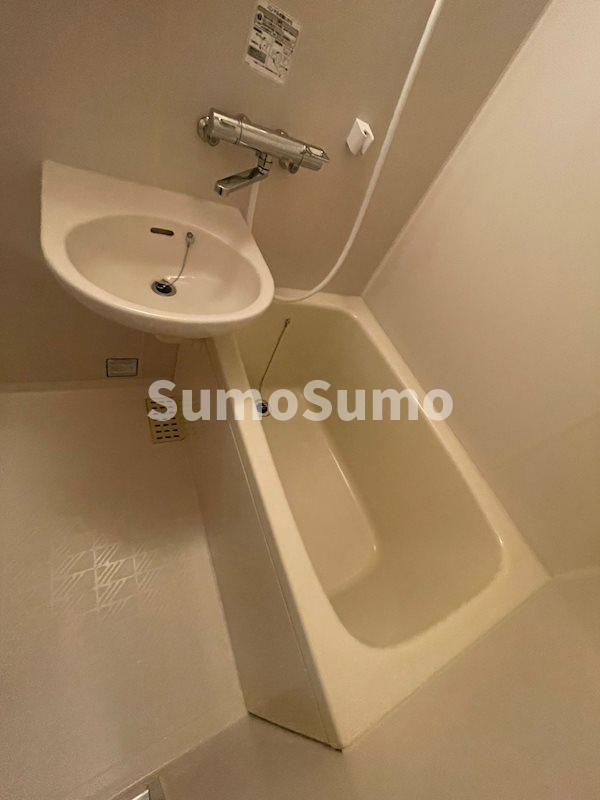 バス・シャワールーム　日々の疲れを癒すお風呂付です