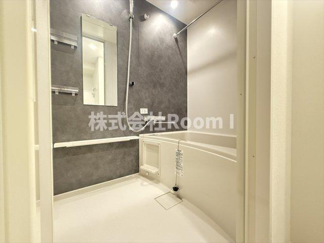 バス・シャワールーム　お風呂で日々の疲れを落としましょう